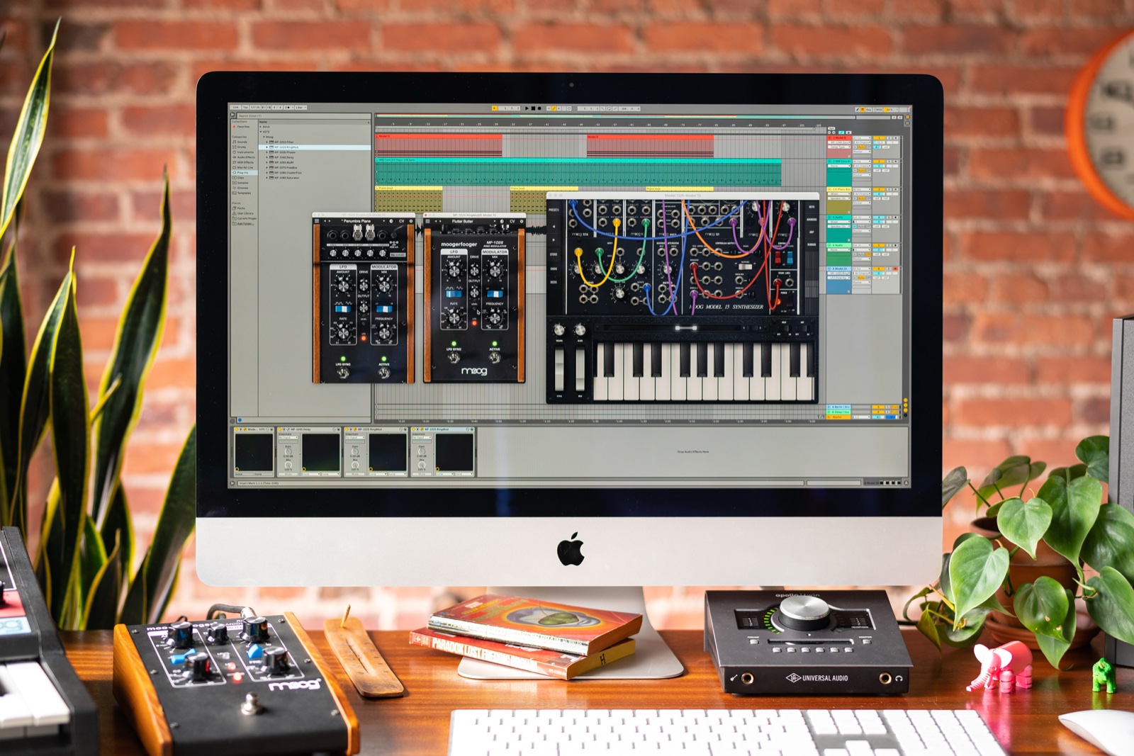 MF-102S Ring Modulator by Moog